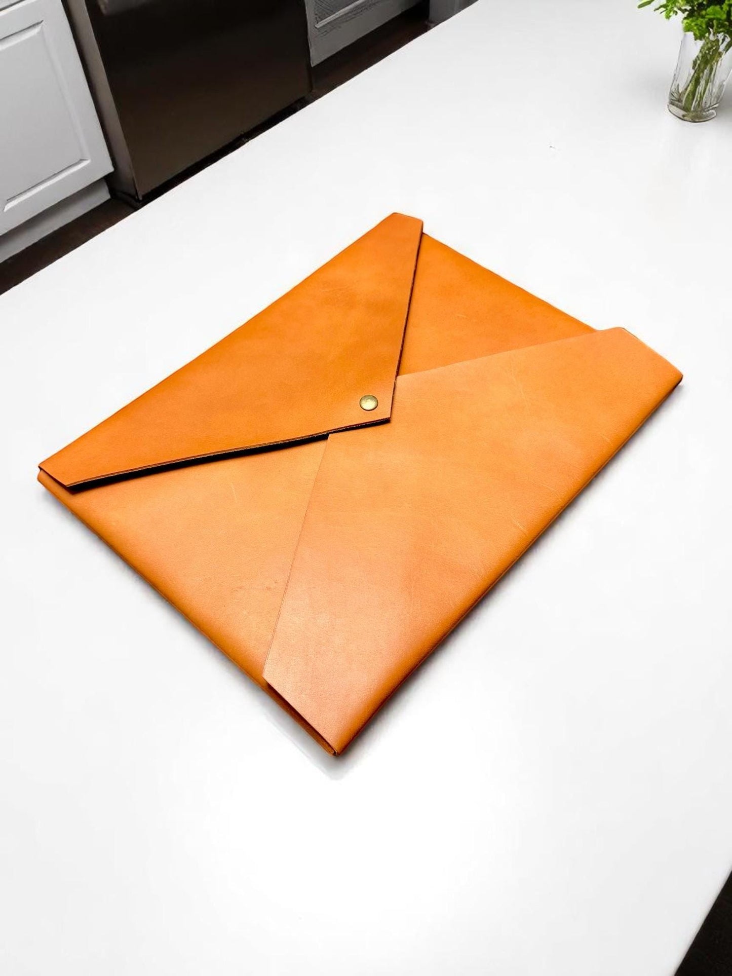 Handmade Crazy Horse Leather MacBook Sleeve: Portfolio Laptop Bag