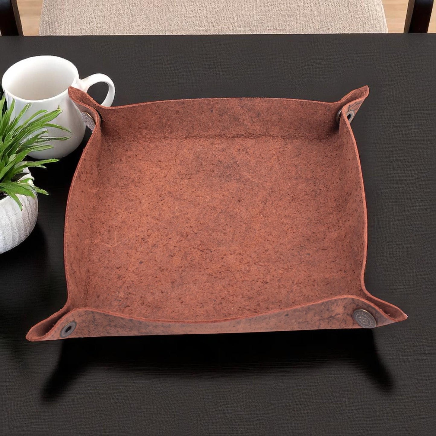 Personalized Leather Valet Tray: Full-Grain Desk Organizer