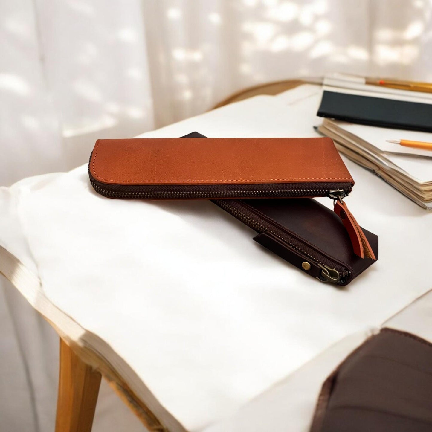 Full Grain Leather Pen Case: Handcrafted YKK Zipper, Elegant Colors