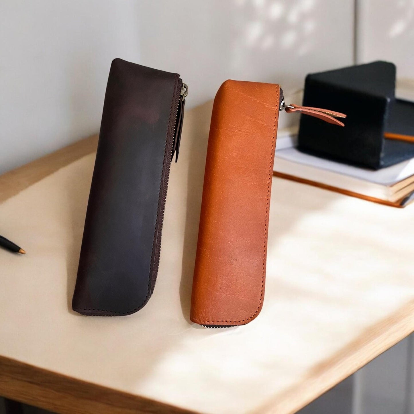 Full Grain Leather Pen Case: Handcrafted YKK Zipper, Elegant Colors