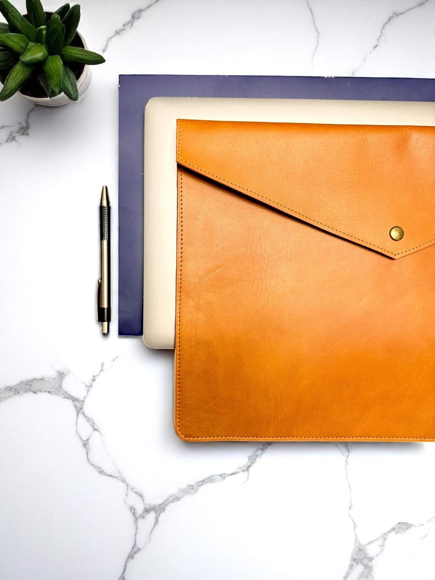 Handmade Leather MacBook Sleeve: Buffalo Crazy Horse Leather, Magnetic Closure